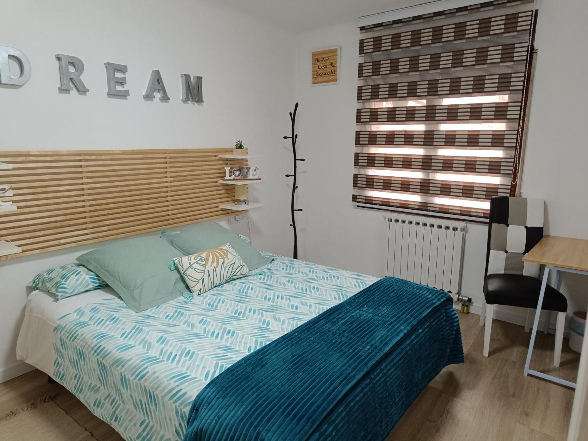 Apartamento Estel La Seu d'Urgell Esterno foto