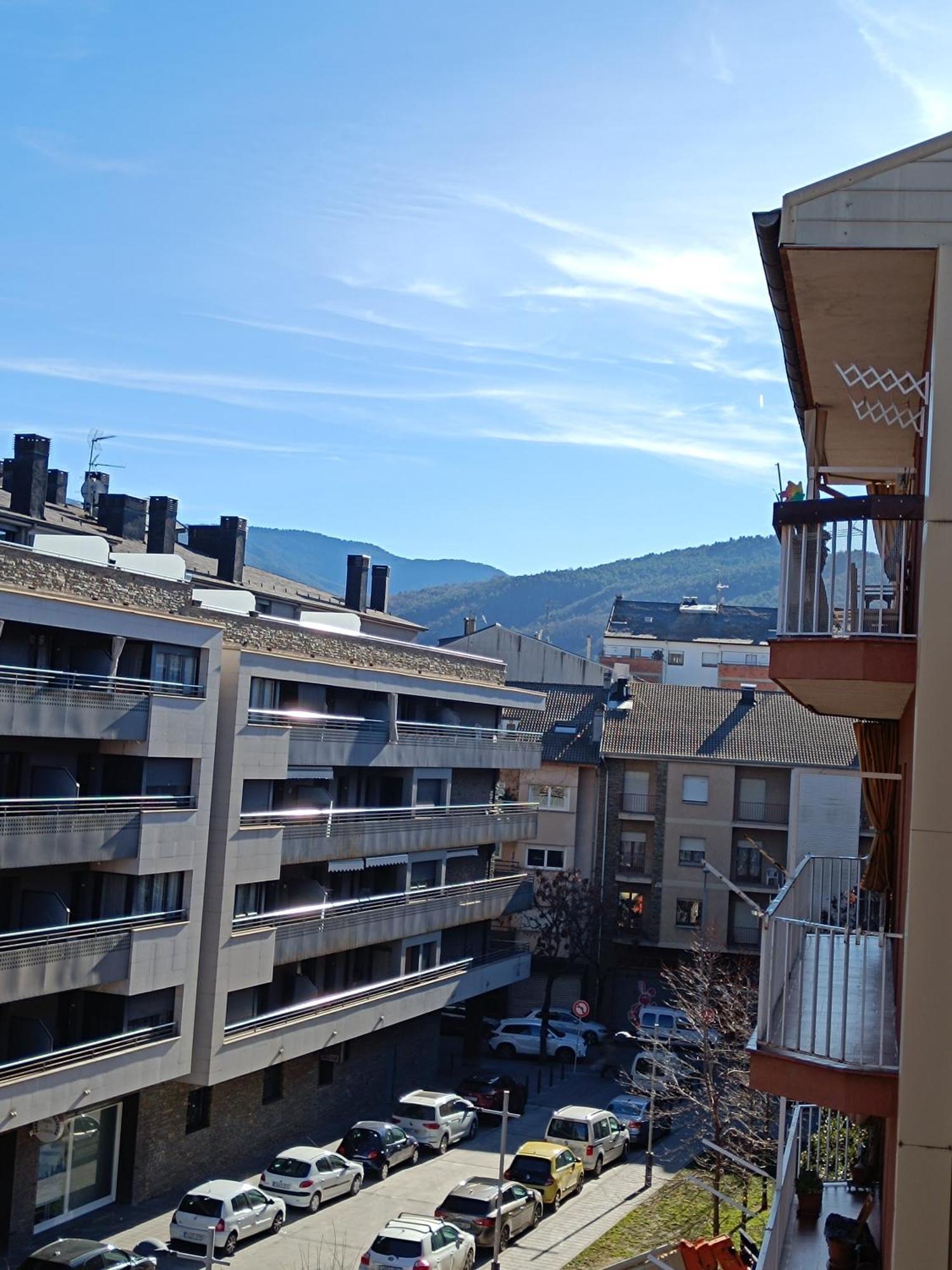 Apartamento Estel La Seu d'Urgell Esterno foto